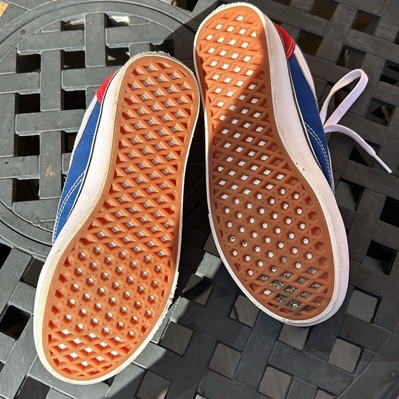 Blue/red/white vans size 6 - Picture 3 of 6